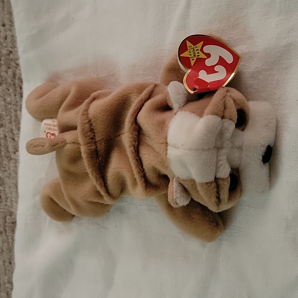 Ty Beanie Buddies Wrinkles the Bulldog